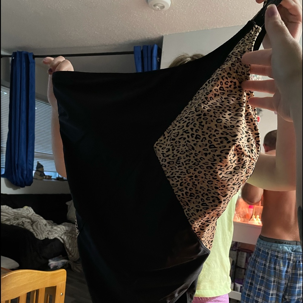 Women’s bathing suit